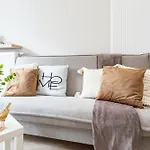 Superapart Holzera 6