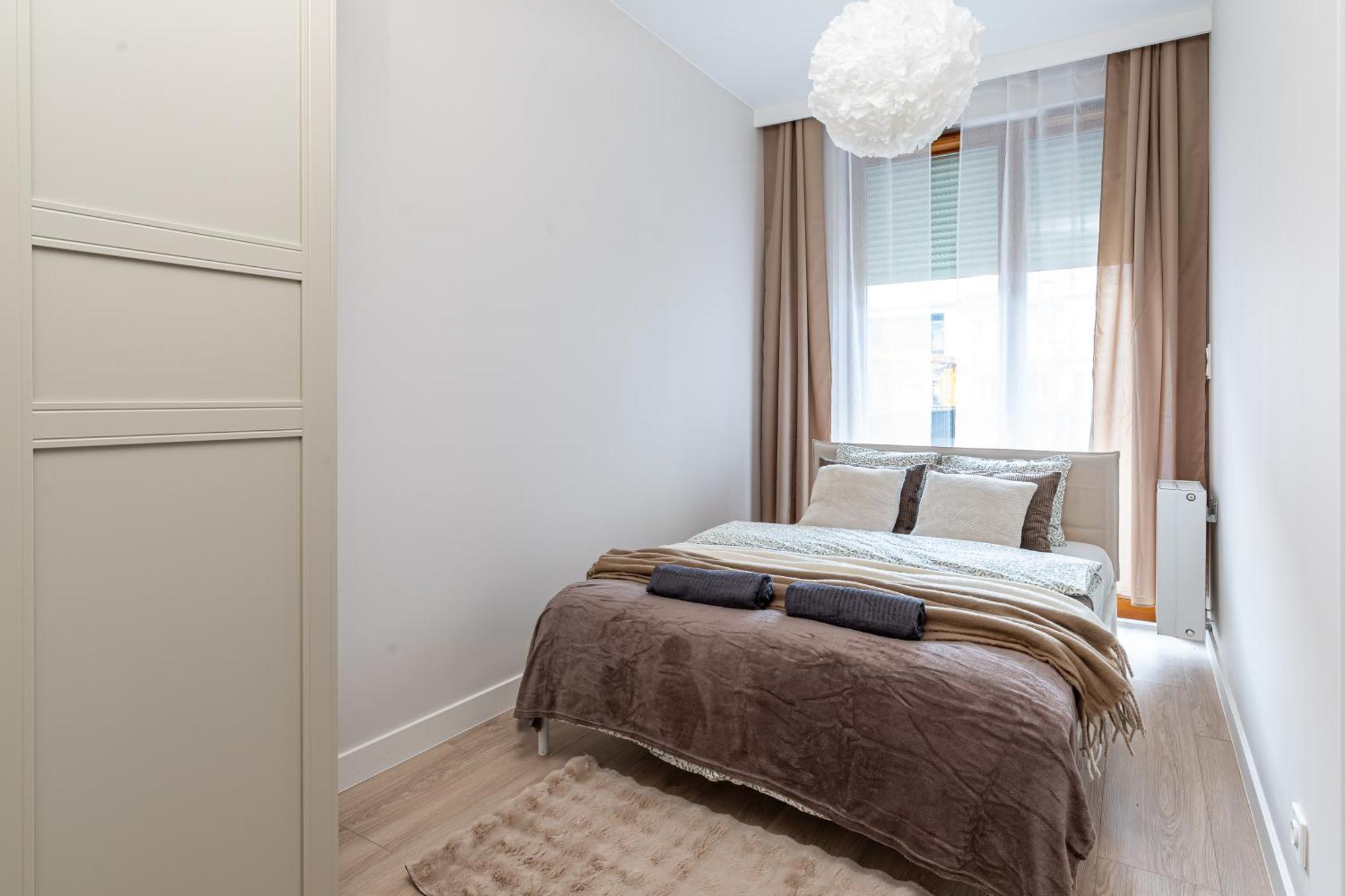 Superapart Holzera 6 * Warszawa